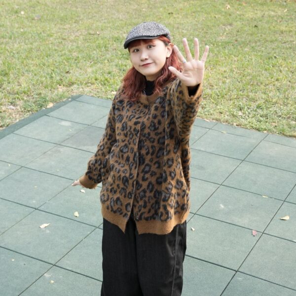 S__72081414_0 豹紋毛衣外套